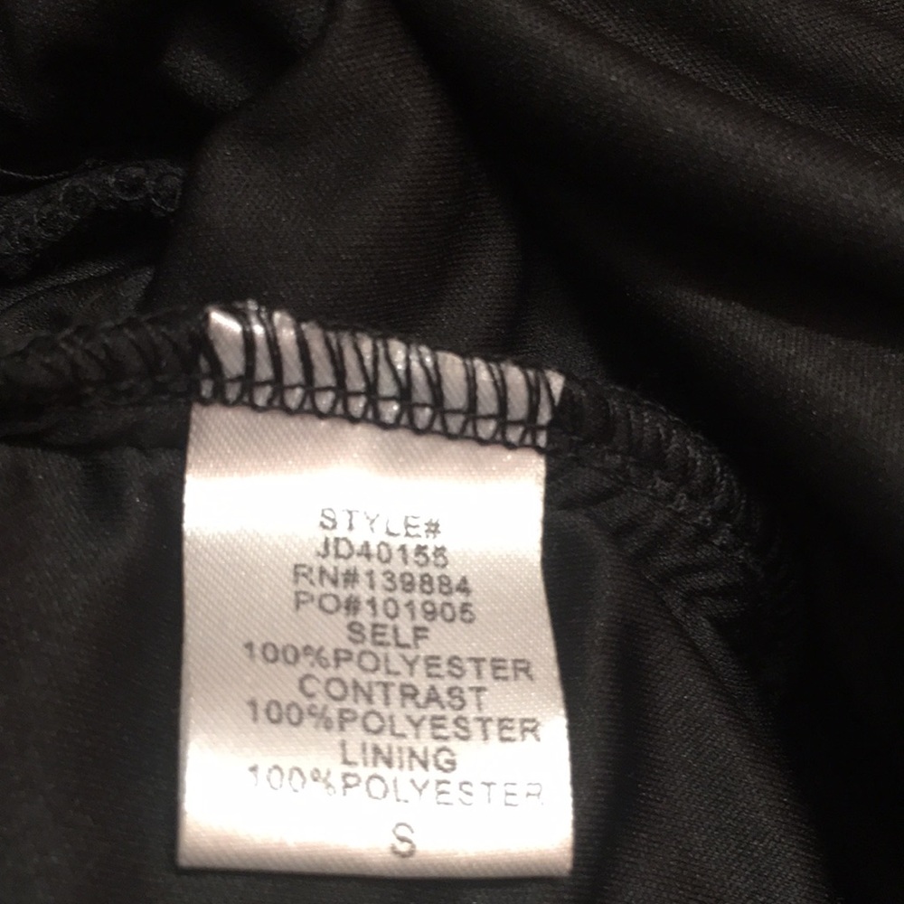 That Little Black Mini Sexy Dress - Picture 4 of 8